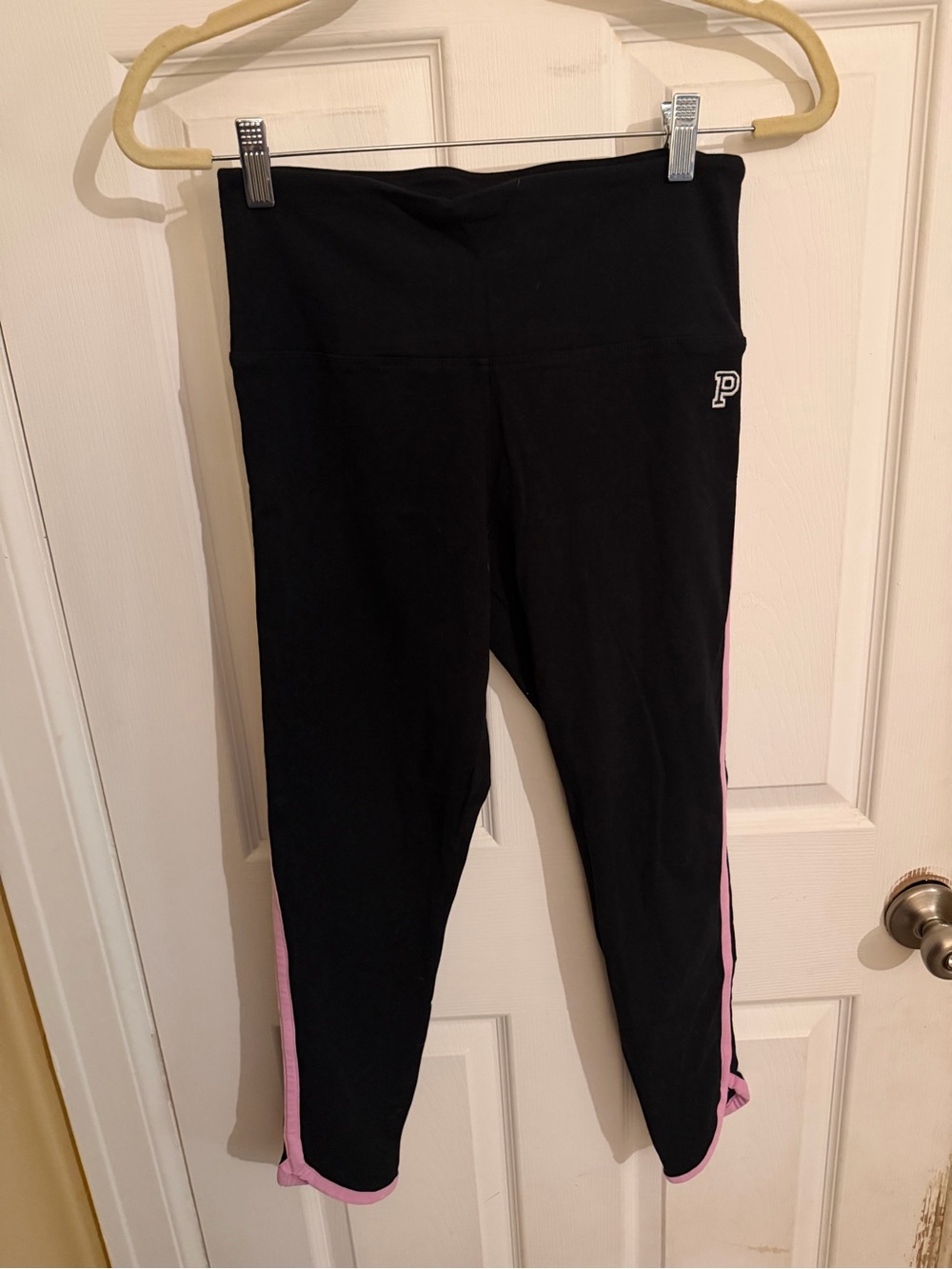 Black & Pink Victoria’s Secret PINK Yoga Leggings
